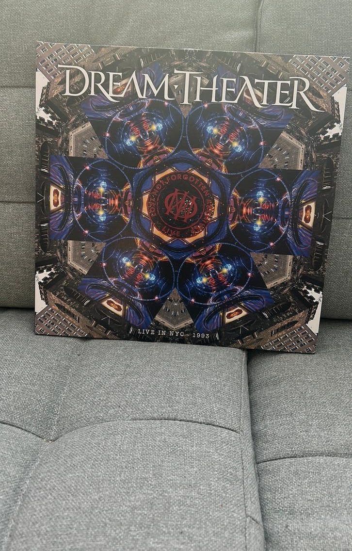 Dream theater live in new york purple vinyl, Cd's en Dvd's, Vinyl | Hardrock en Metal, Ophalen of Verzenden, Zo goed als nieuw
