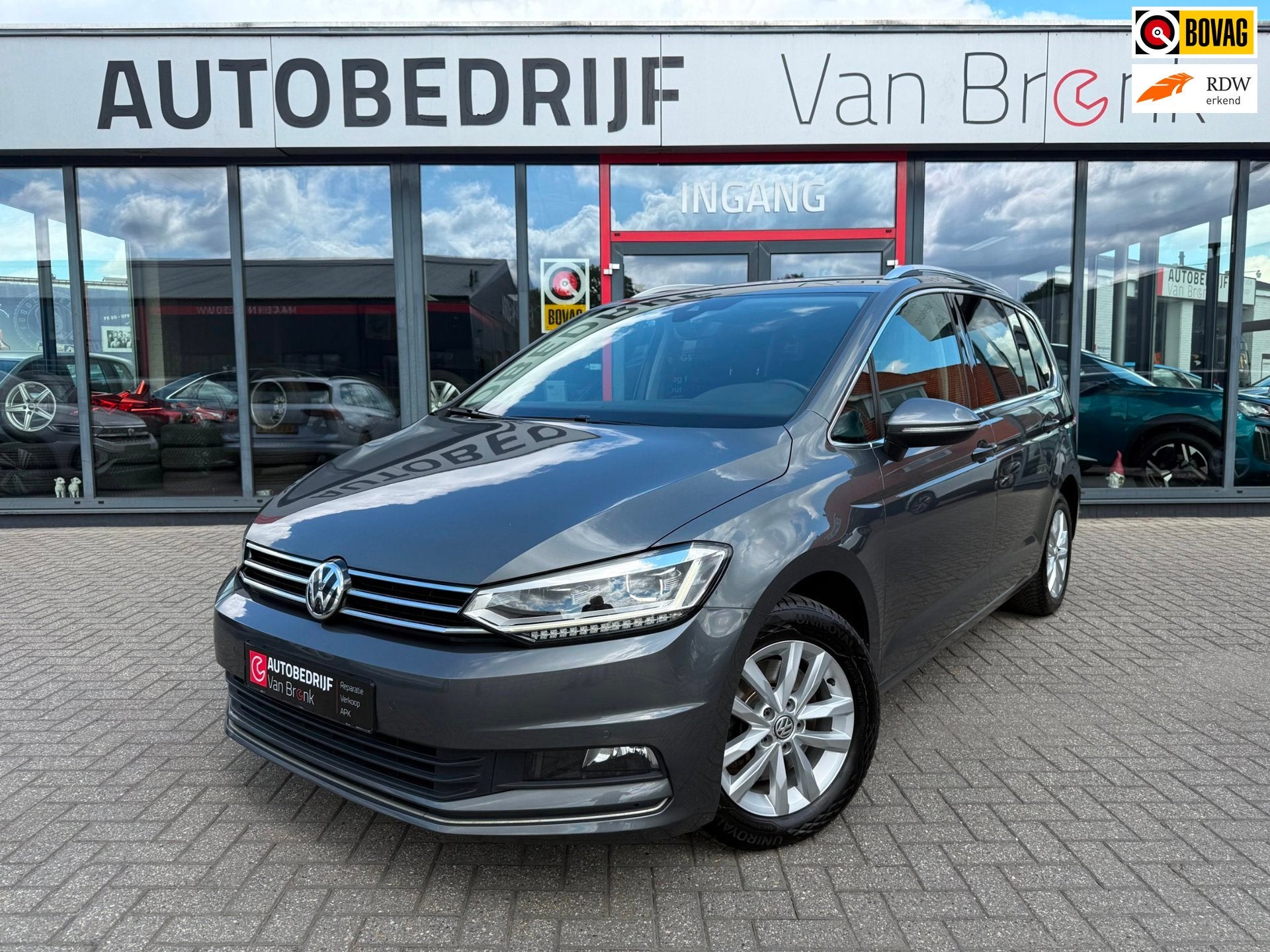 Volkswagen Touran 1.5 TSI Highline Business 7p | Elek. klep, 15 km/l, Euro 6, 4 cilinders, 150 pk