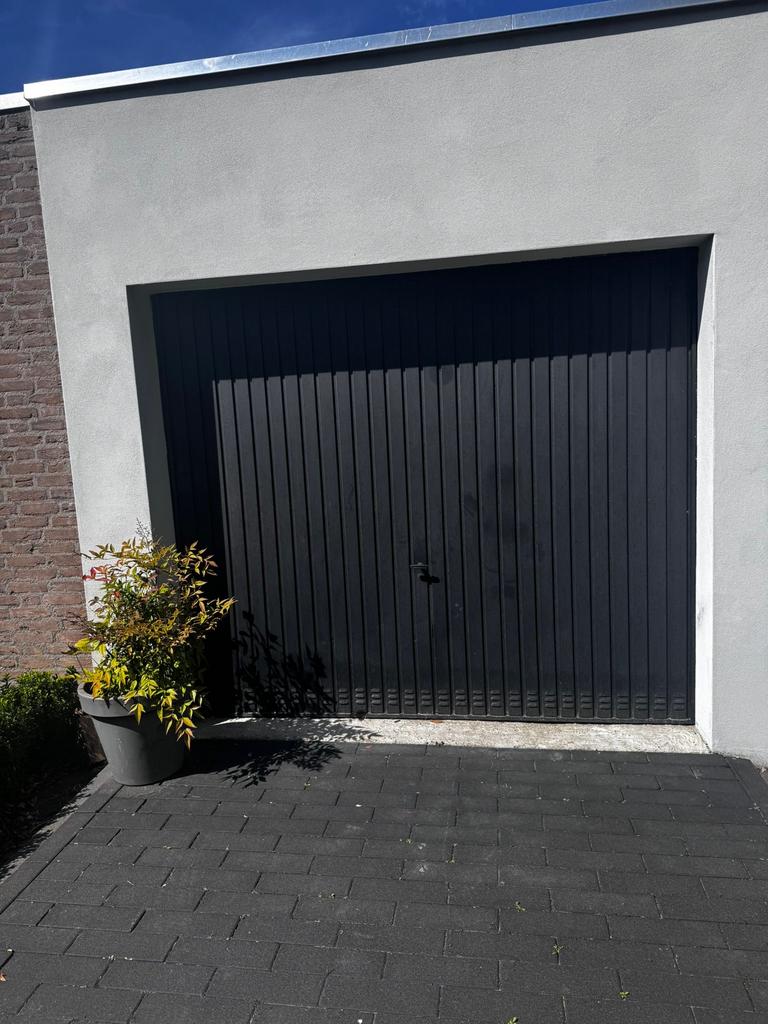Garagepoort kanteldeur 246 x 212 cm - SPOED‼️, Doe-het-zelf en Verbouw, Ophalen of Verzenden, Zo goed als nieuw, 200 cm of meer