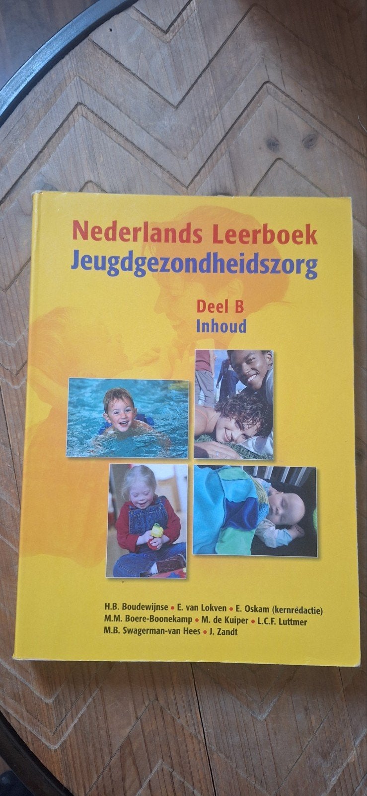 Nederlands Leerboek Jeugdgezondheidszorg Deel B, H.B. Boudewijnse, E. van Lokven, E. Oskam e.a., Zo goed als nieuw, Gamma, HBO