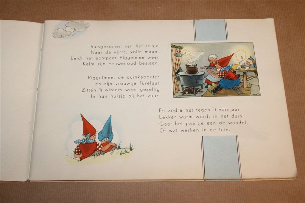 Piggelmee Groeit — Van Nelle Album 1951, Compleet, Boeken, Ophalen of Verzenden, Gelezen