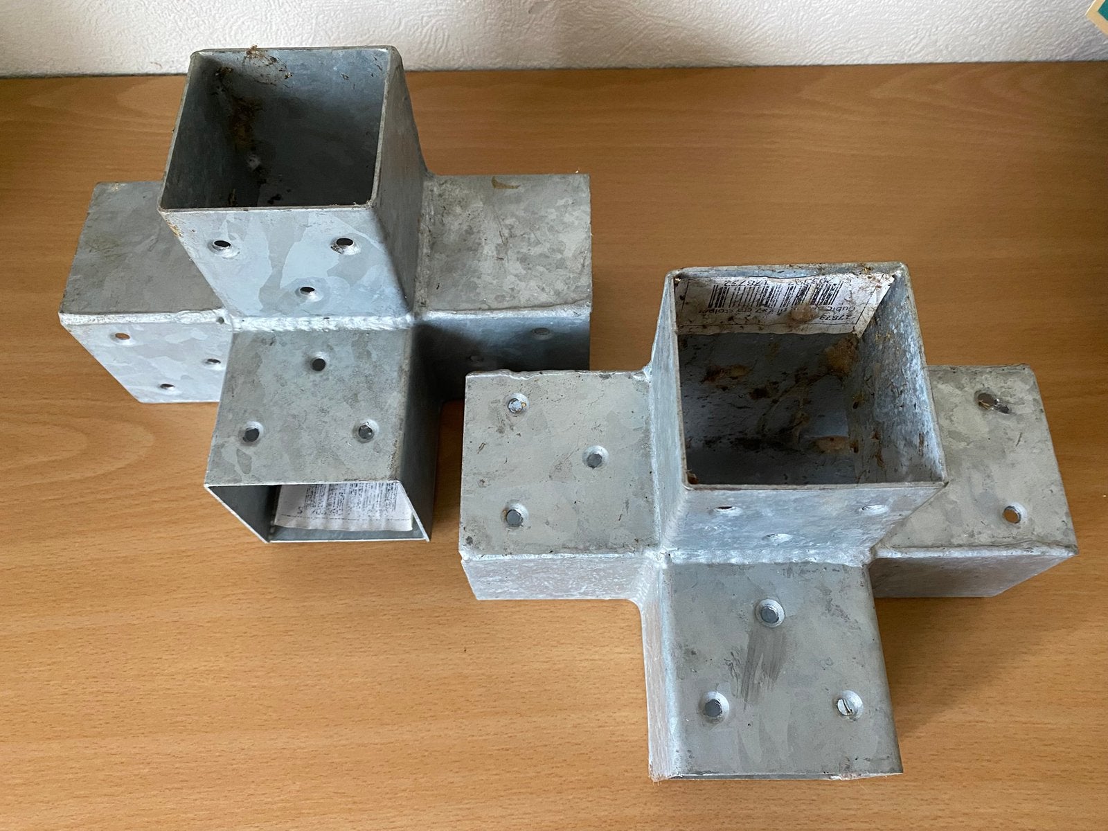 Paalverbinders, 7x7 cm, gegalvaniseerd, 4-kants;  2 stuks, Doe-het-zelf en Verbouw, IJzerwaren en Bevestigingsmiddelen, Ophalen of Verzenden