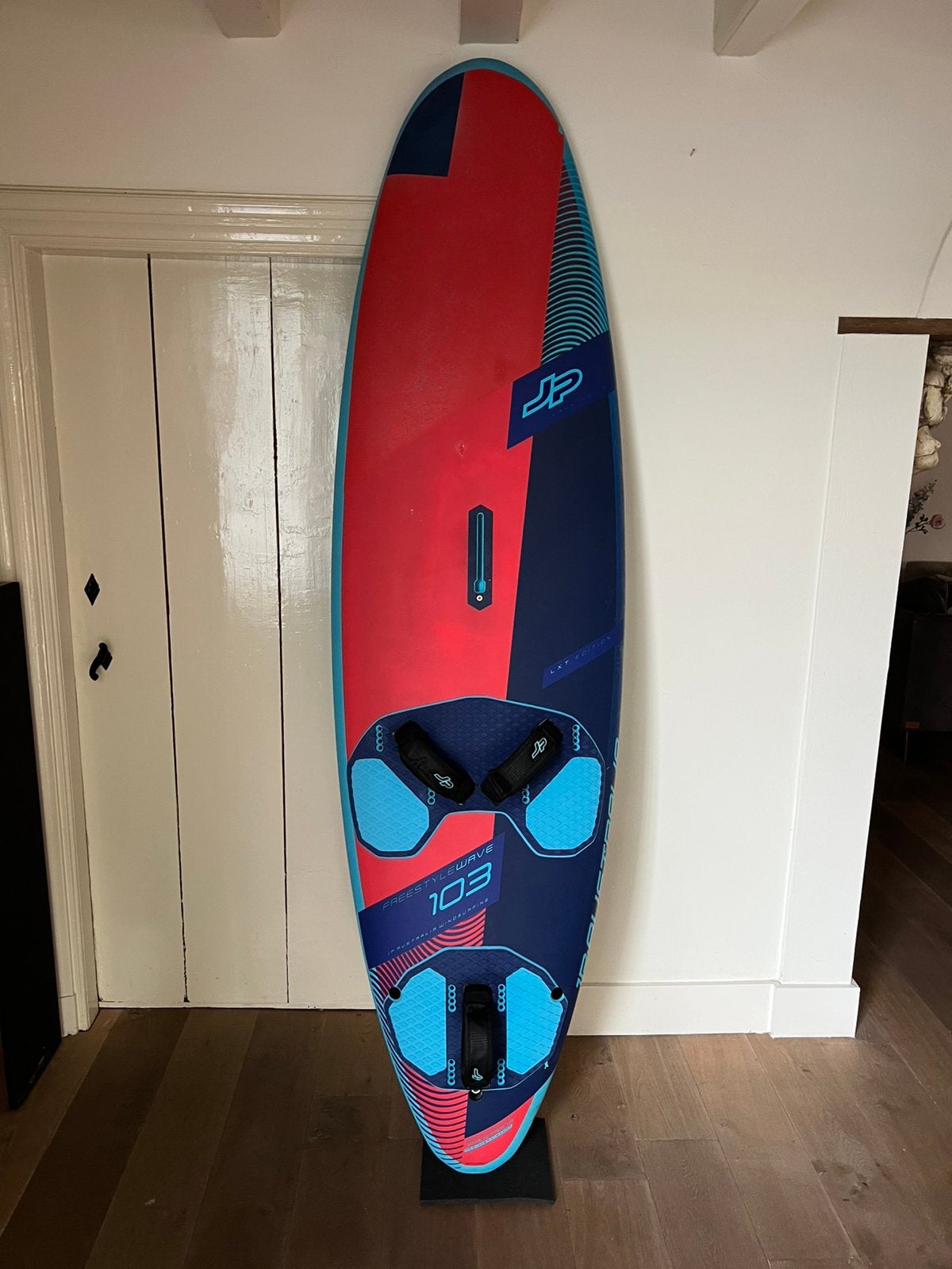 JP FSW 103 LXT 2021, Watersport en Boten, Windsurfen, Ophalen, Gebruikt, Minder dan 250 cm, Met vin(nen)