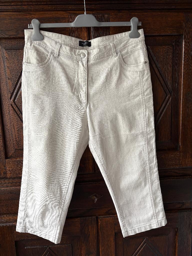 Creme-ecru damesbroek 3/4 (of 7/8) pijp; 44; Bexleys Woman, Kleding | Dames, Overige kleuren, Maat 42/44 (L), Ophalen of Verzenden