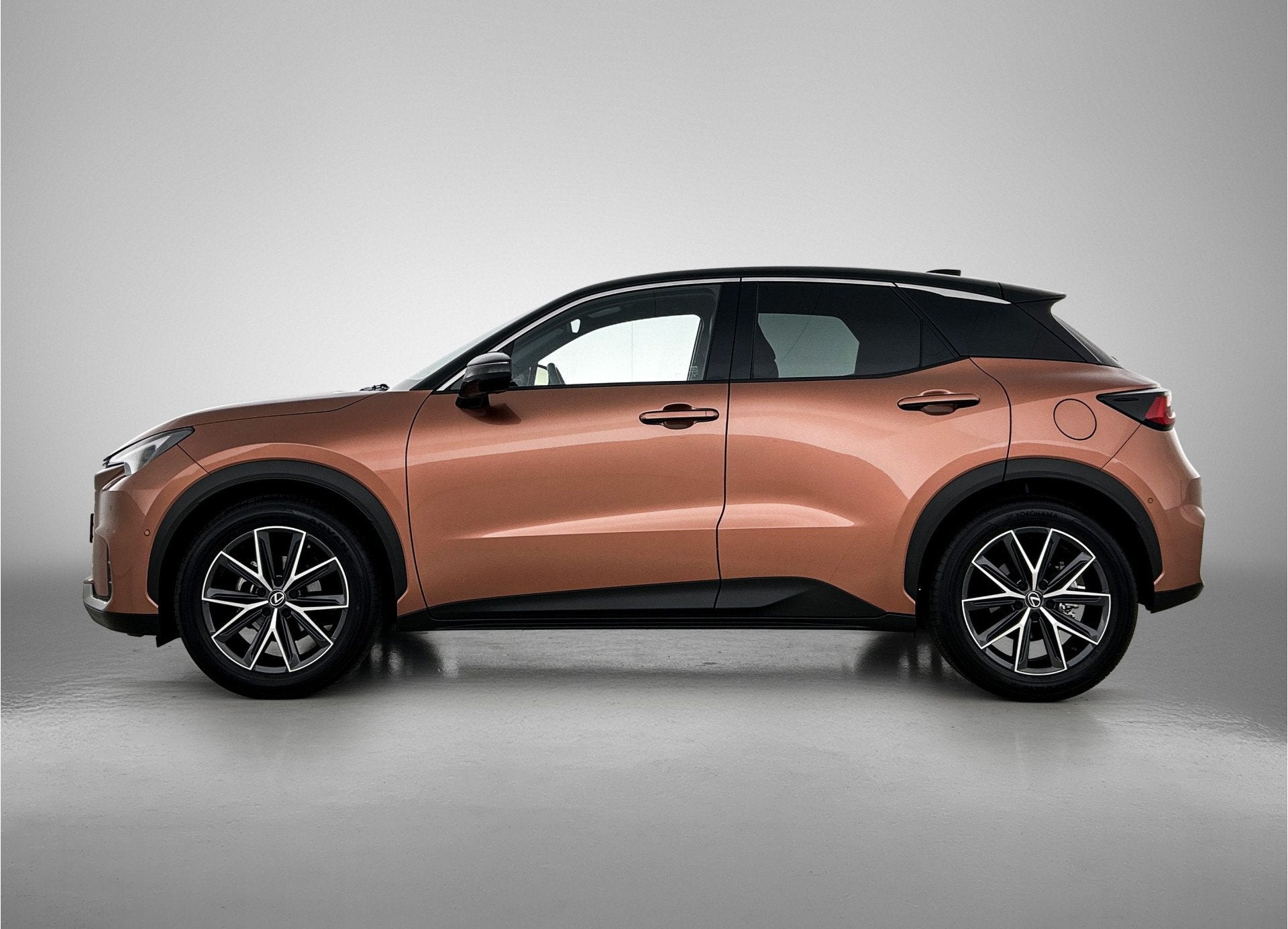 Lexus LBX Cool AWD | Advanced Pack | (bj 2024, automaat), Auto's, 12 maanden, 136 pk, Gebruikt, 1490 cc