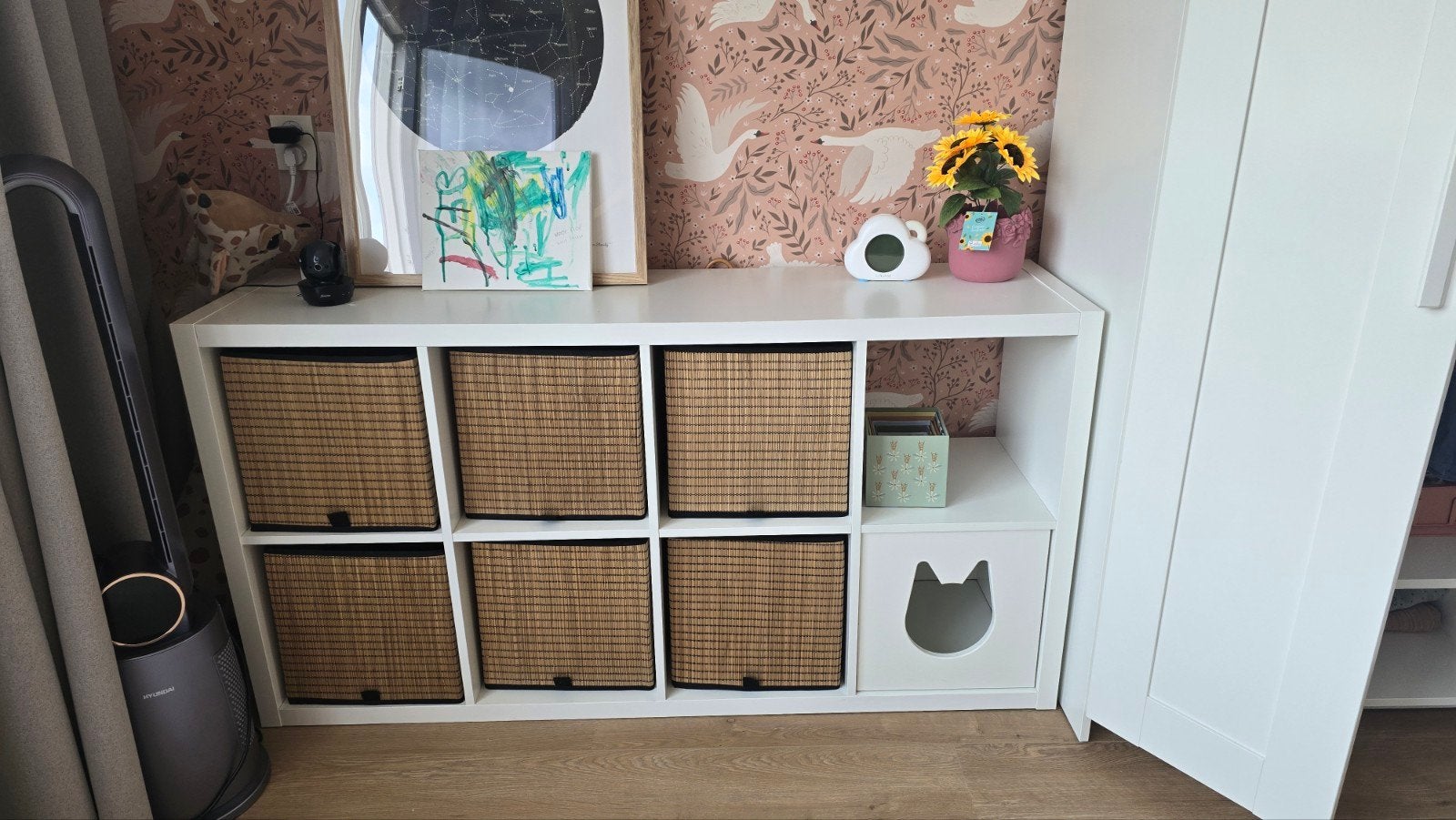 IKEA Kallax Kast met 8 Vakken en manden/Kattenhuisje, Ophalen of Verzenden, Zo goed als nieuw