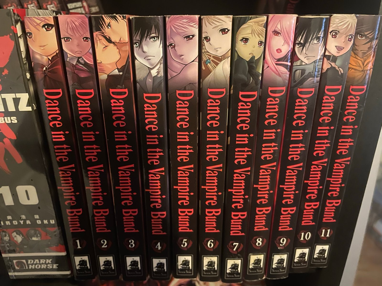 Dance in the Vampire Bund Manga Vol. 1-11 Complete Set, Boeken, Complete serie of reeks, Ophalen, Zo goed als nieuw