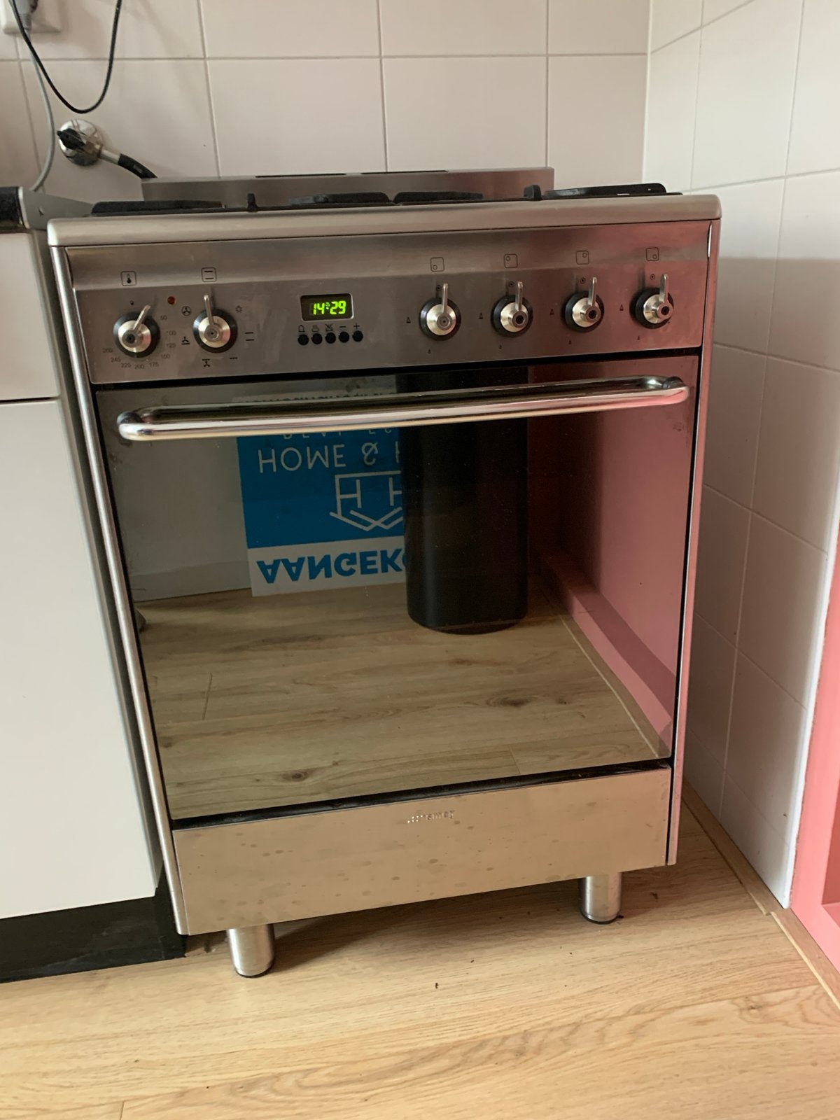 SMEG gasfornuis met oven - RVS, Ophalen, Gebruikt, 4 kookzones, Gas