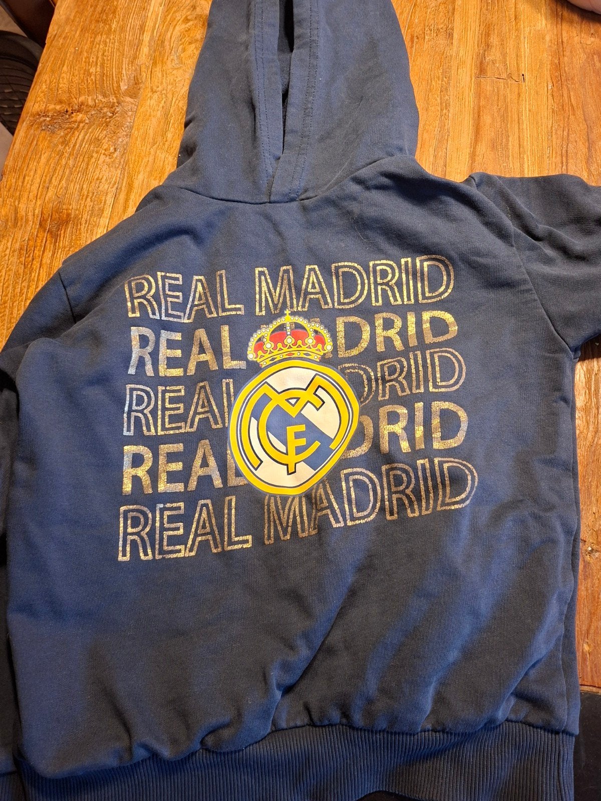 Real Madrid hoodie - LC Waikiki - Maat 116-122 CM, Ophalen of Verzenden