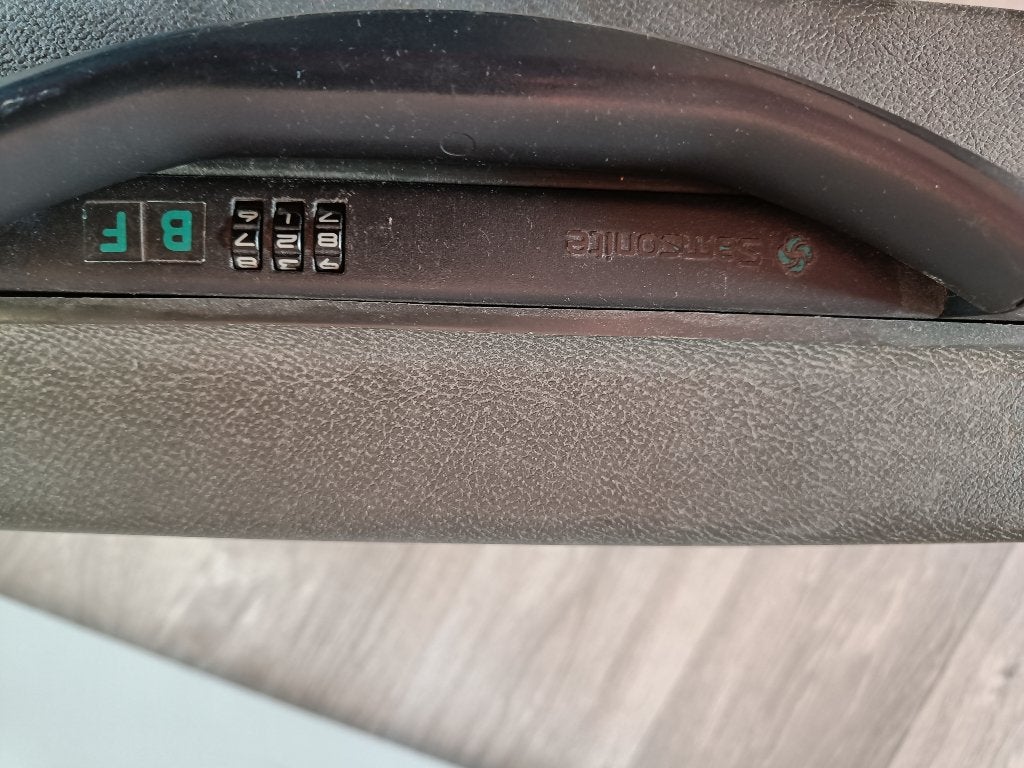 Samsonite Attache koffer, Gebruikt, Hard kunststof, Slot, Minder dan 50 cm