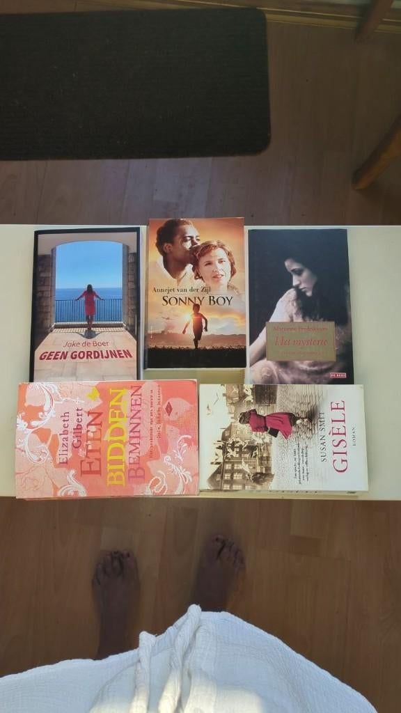 Inspirerende romans & levensverhalen – mooie bundel, Boeken, Romans, Zo goed als nieuw, Nederland, Ophalen of Verzenden