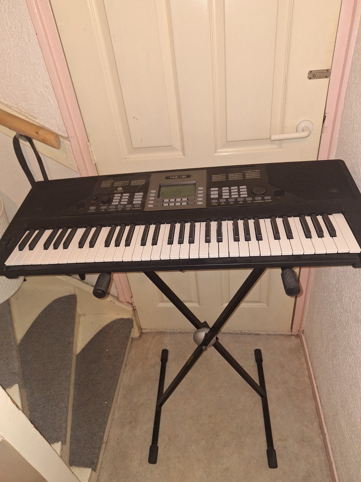 Fazley FKB180 keyboard met standaard, Muziek en Instrumenten, Ophalen of Verzenden