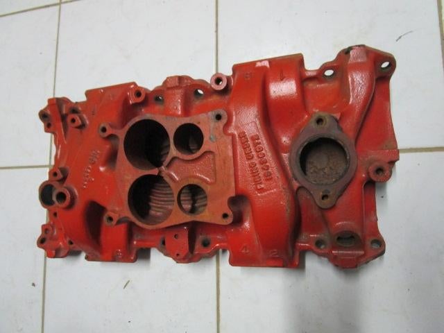 Chevrolet 327-350 V8 inlaatspruitstuk 65-72, Ophalen of Verzenden, Gebruikt, Buick