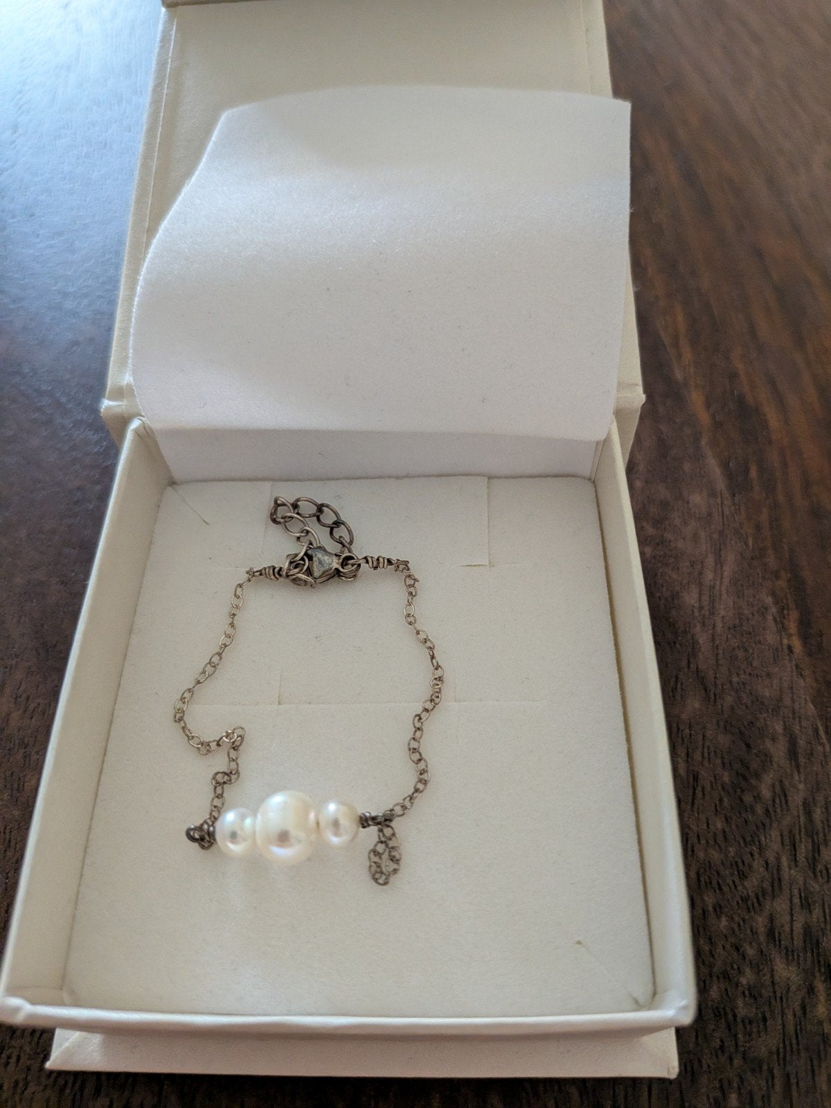 Zilveren armband met 3 parels | dames, Ophalen of Verzenden, Zilver, Zilver