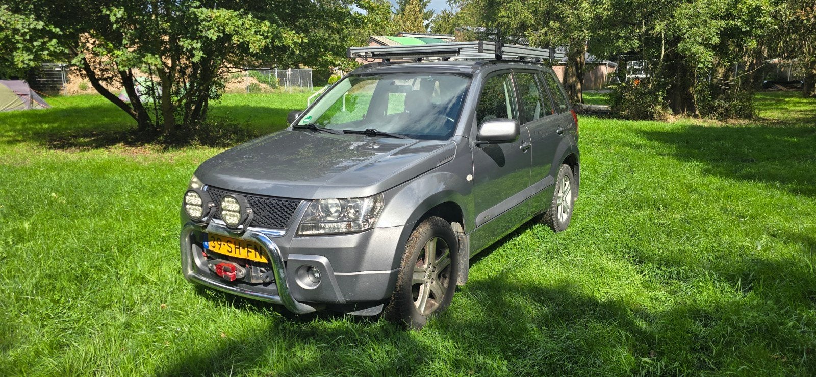 Suzuki Grand Vitara 2.0 5D 2006 Grijs, Stof, 1995 cc, Zwart, 4 cilinders