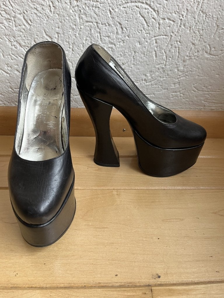 David Ackerman pumps 70's stijl zwart hak 14 VINTAGE 2000, Verzenden, Zwart, Gedragen, Pumps
