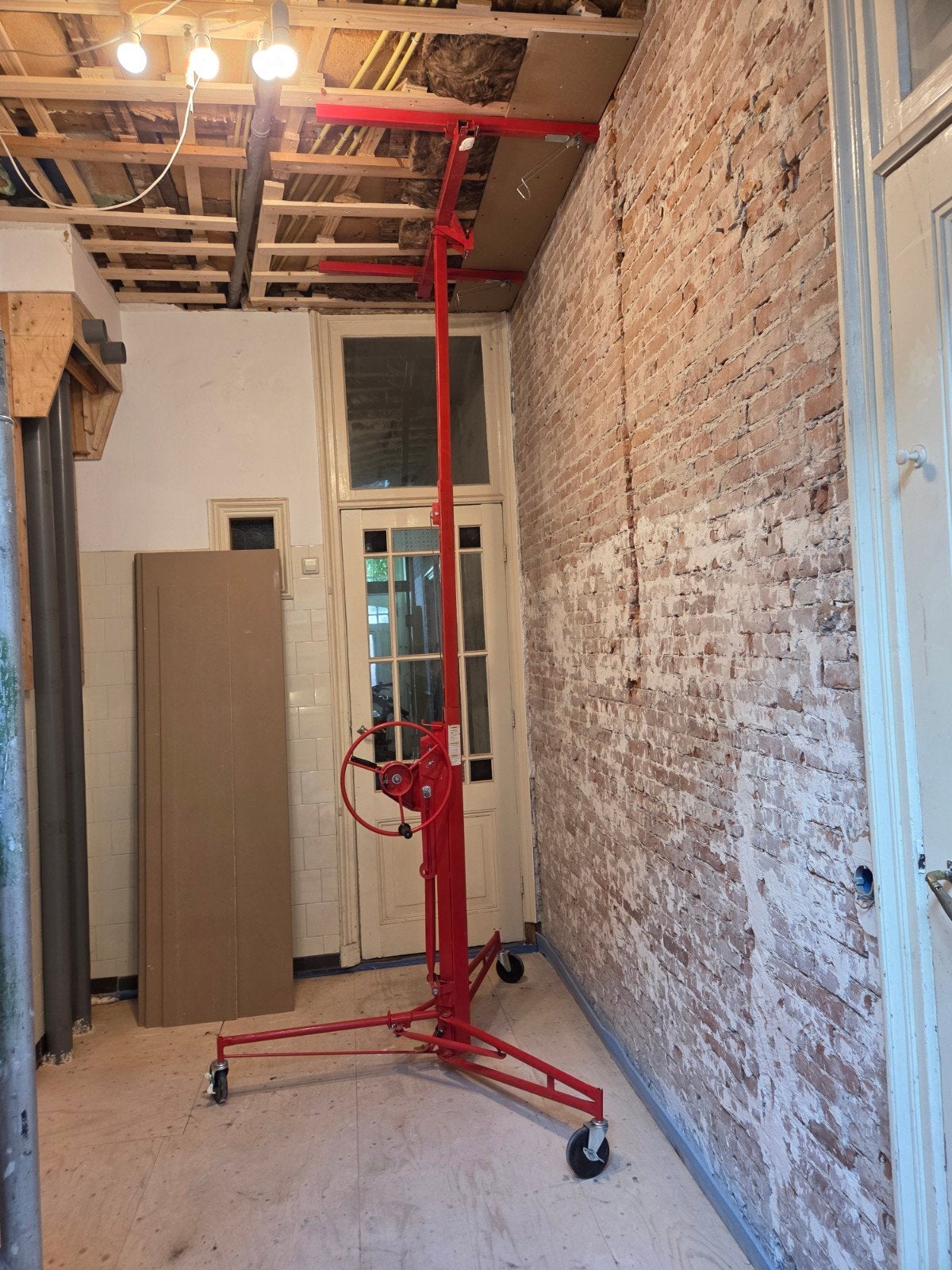 Gipsplaatlift, Ophalen, Gebruikt