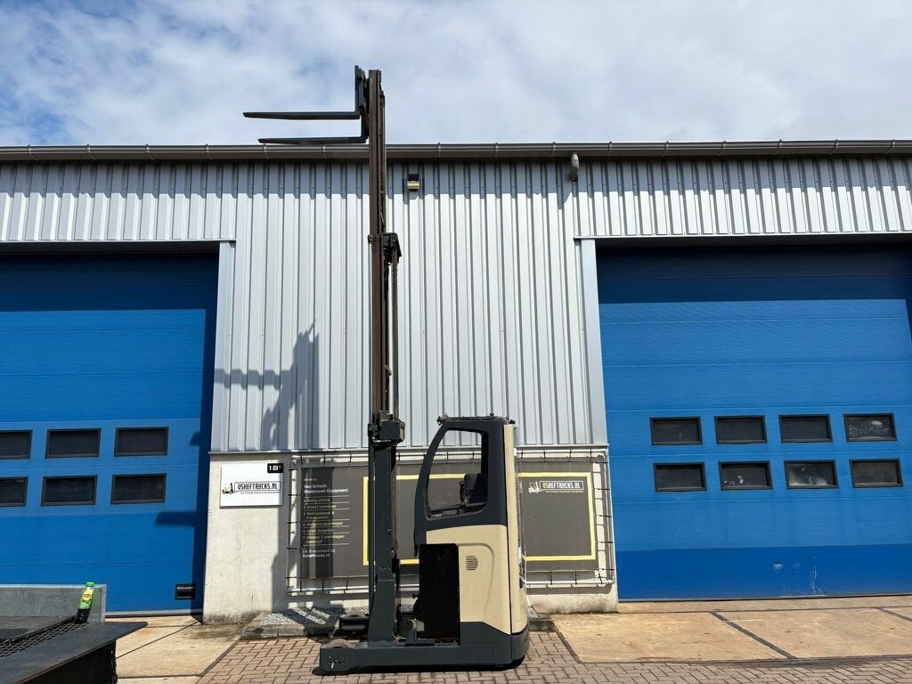 VS-22858 Reachtruck Crown ESR4020 7140mm, 1000 tot 2000 kg, Elektrisch, Reachtruck, Crown