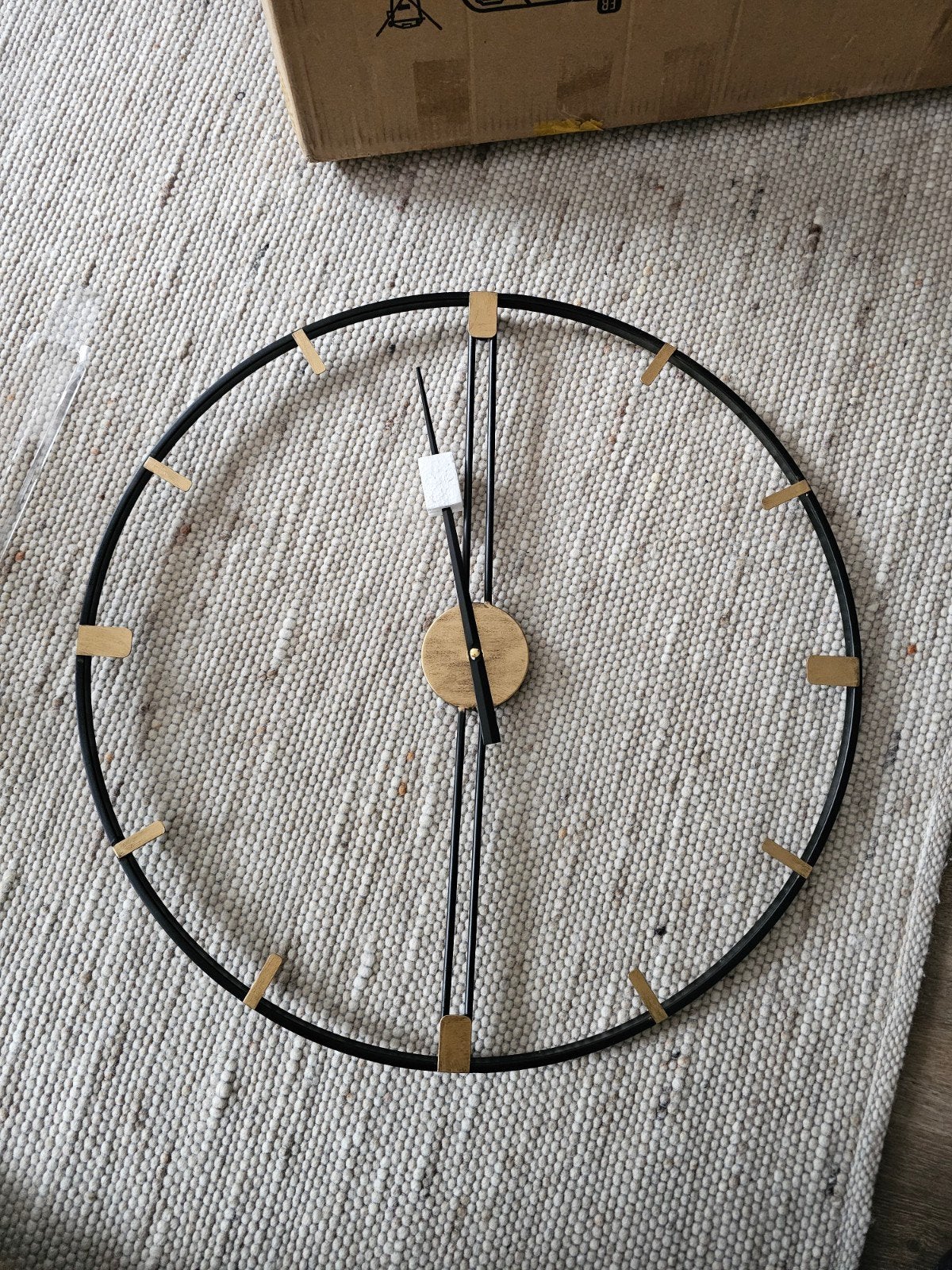 60cm Moderne Wandklok Zwart Goud - Stijlvol Design, Wandklok, Zichtbaar uurwerk, Analoog, Nieuw