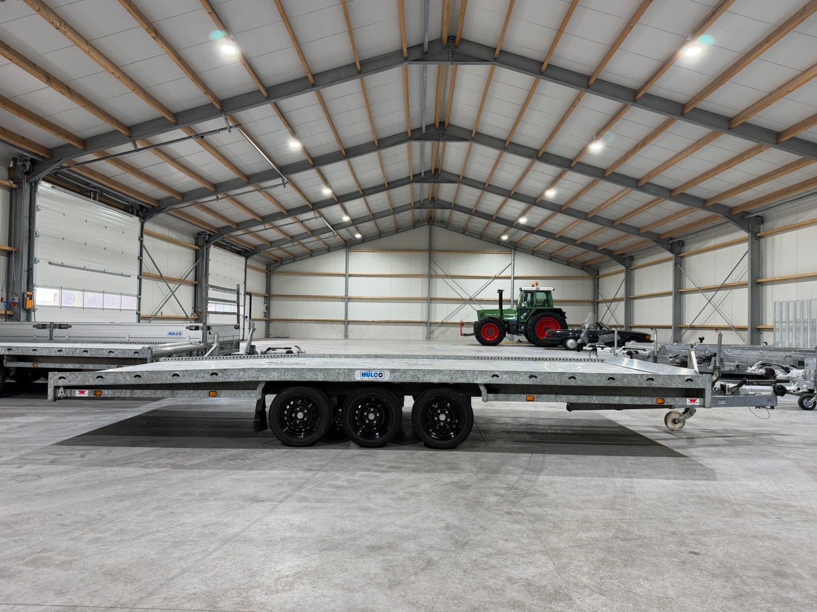 Hulco carax 3 3500 kg auto ambulance, Ophalen of Verzenden, Gebruikt