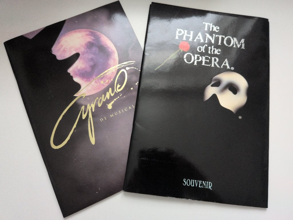 Musical verzamelitems Cyrano en phantom of the opera, Ophalen of Verzenden, Pop, Beeldje of Miniatuur