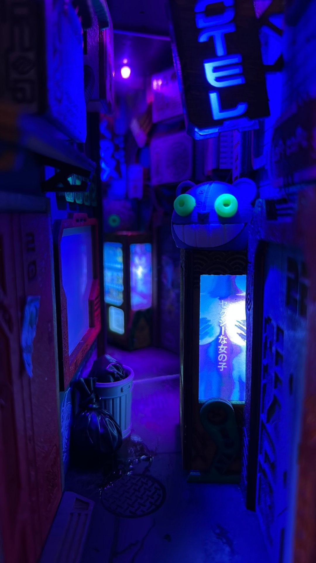 Techcharge cyberpunk mini alley, Muziek en Instrumenten, Licht en Laser, Ophalen, Zo goed als nieuw, Licht