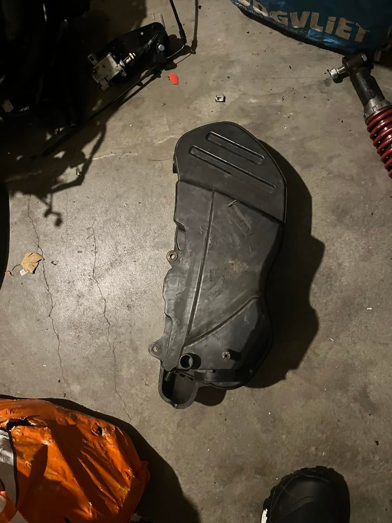 Piaggio Beverly 500cc Luchtfilterhuis, Ophalen of Verzenden, Gebruikt, Overige typen, Piaggio