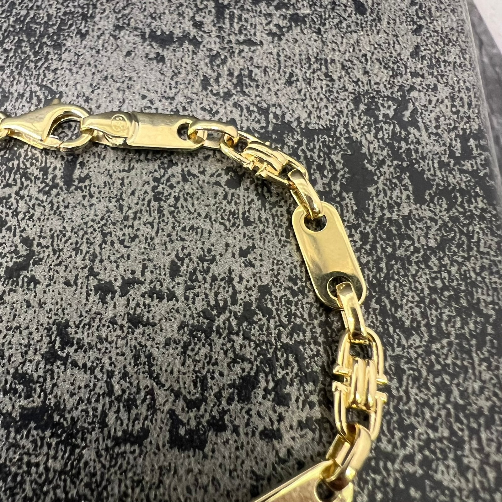 14 karaat gouden armband massief magnum schakel, Sieraden, Tassen en Uiterlijk, Ophalen of Verzenden, Zo goed als nieuw, Goud