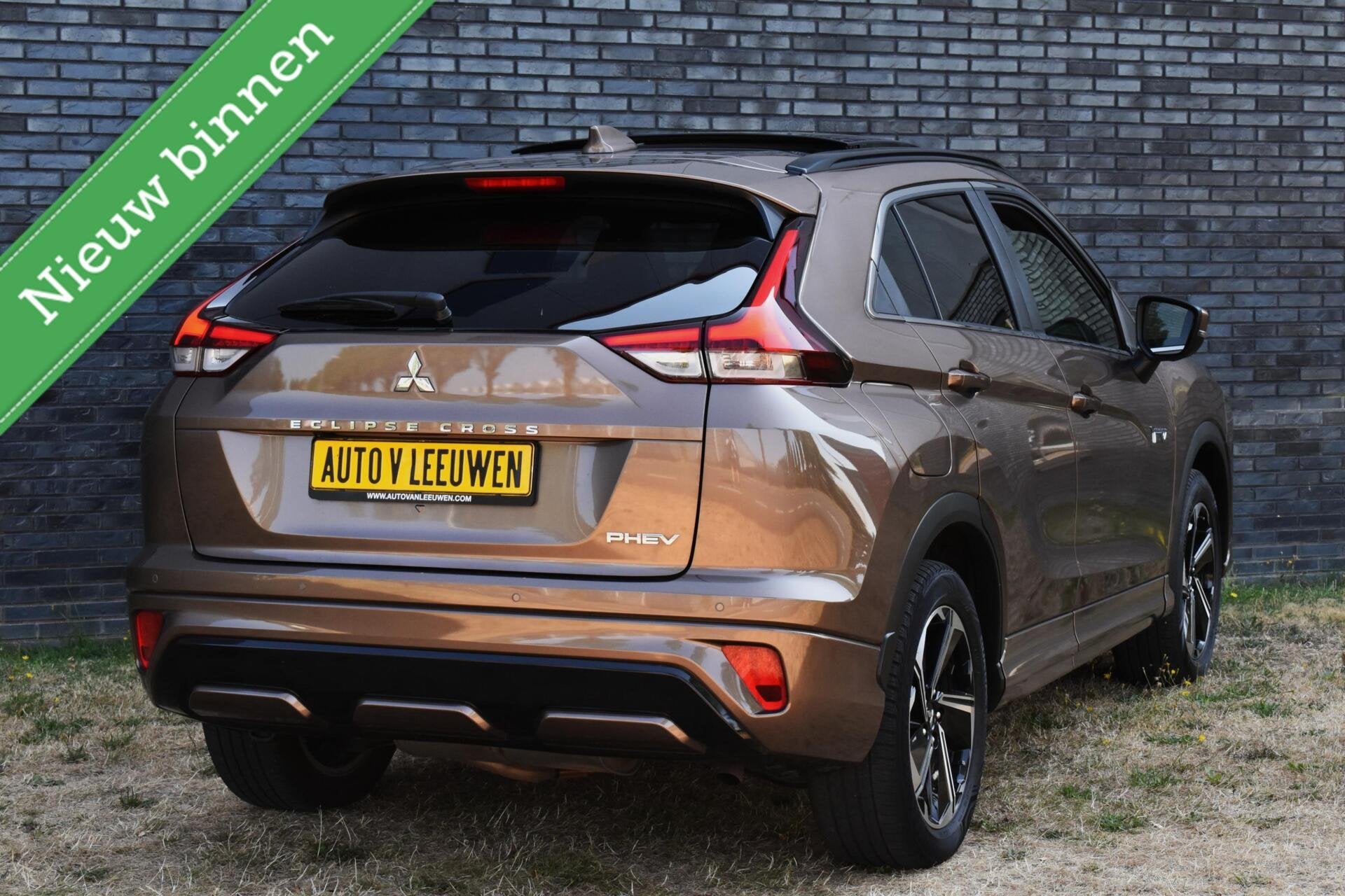 Mitsubishi Eclipse Cross 2.4 PHEV Prestige 360°CAMERA/PANOD, Automaat, 188 pk, Euro 6, 4 cilinders