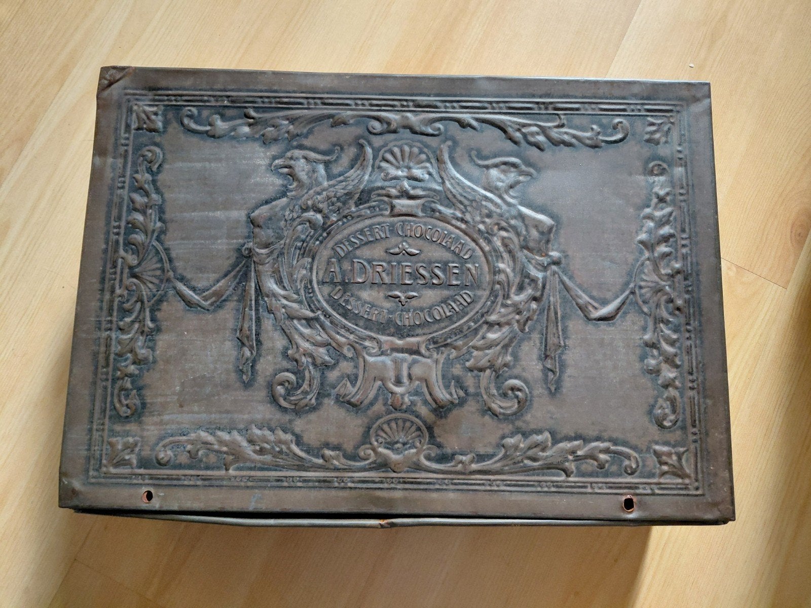 Vintage chocoladeblik A.D. Driessen, Verzamelen, Blikken, Ophalen of Verzenden, Gebruikt, Overige, Overige merken