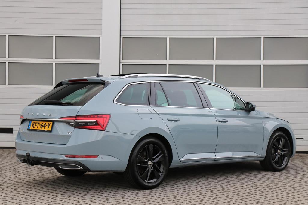 Skoda Superb Combi 1.4 TSI 218pk PHEV iV Laurin & Klement |, Auto's, Skoda, 12 maanden, Stof, Gebruikt, 4 cilinders