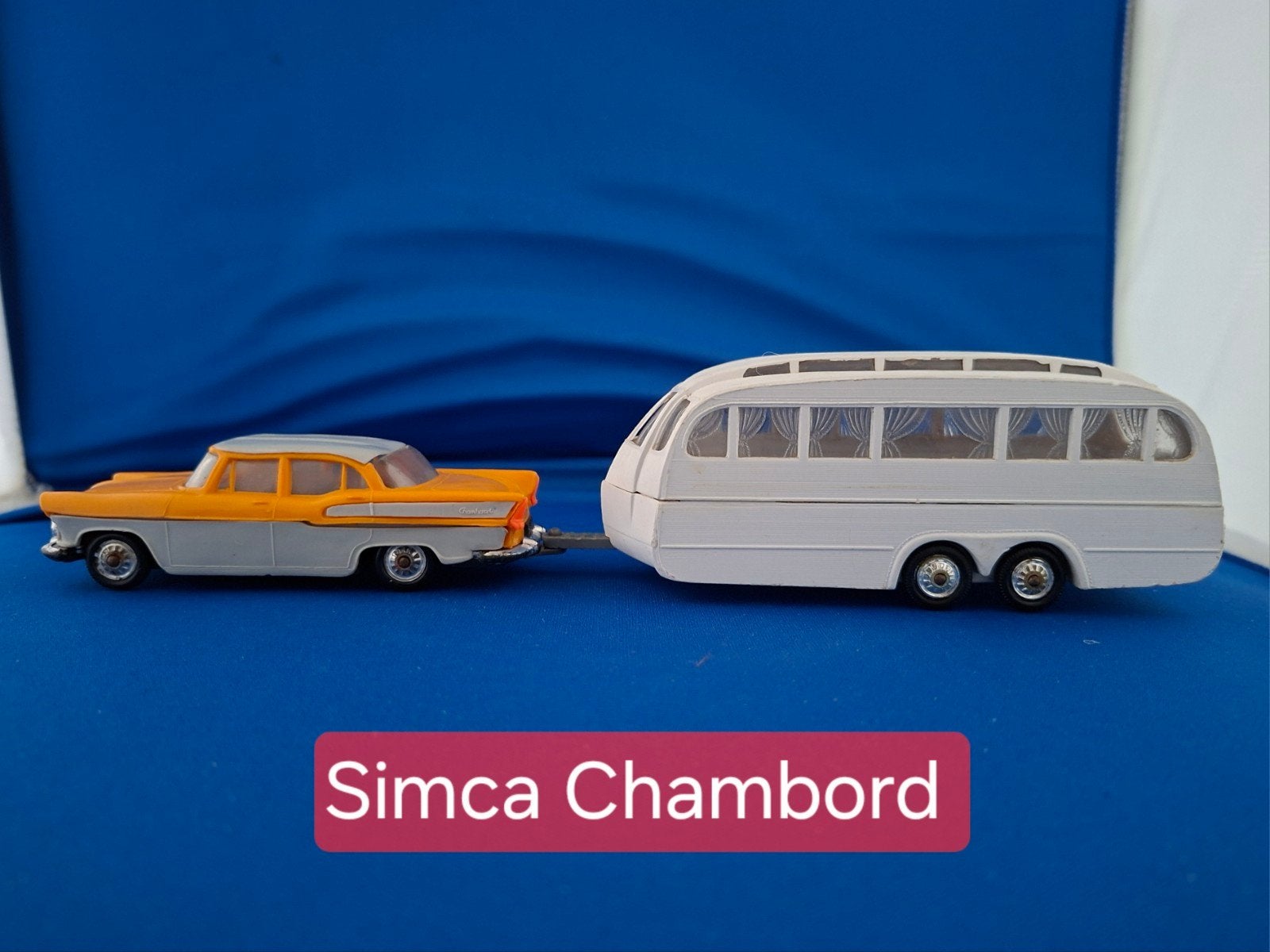 Norev Simca Chambord met Caravane Henon - Schaal 1:43, Ophalen of Verzenden, Gebruikt, Auto, Overige merken