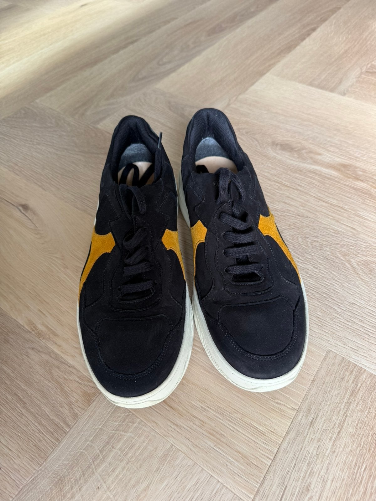 Stefano Lauran Paris sneakers. Als nieuw! Maat 43., Kleding | Heren, Ophalen of Verzenden, Zo goed als nieuw, Sneakers of Gympen