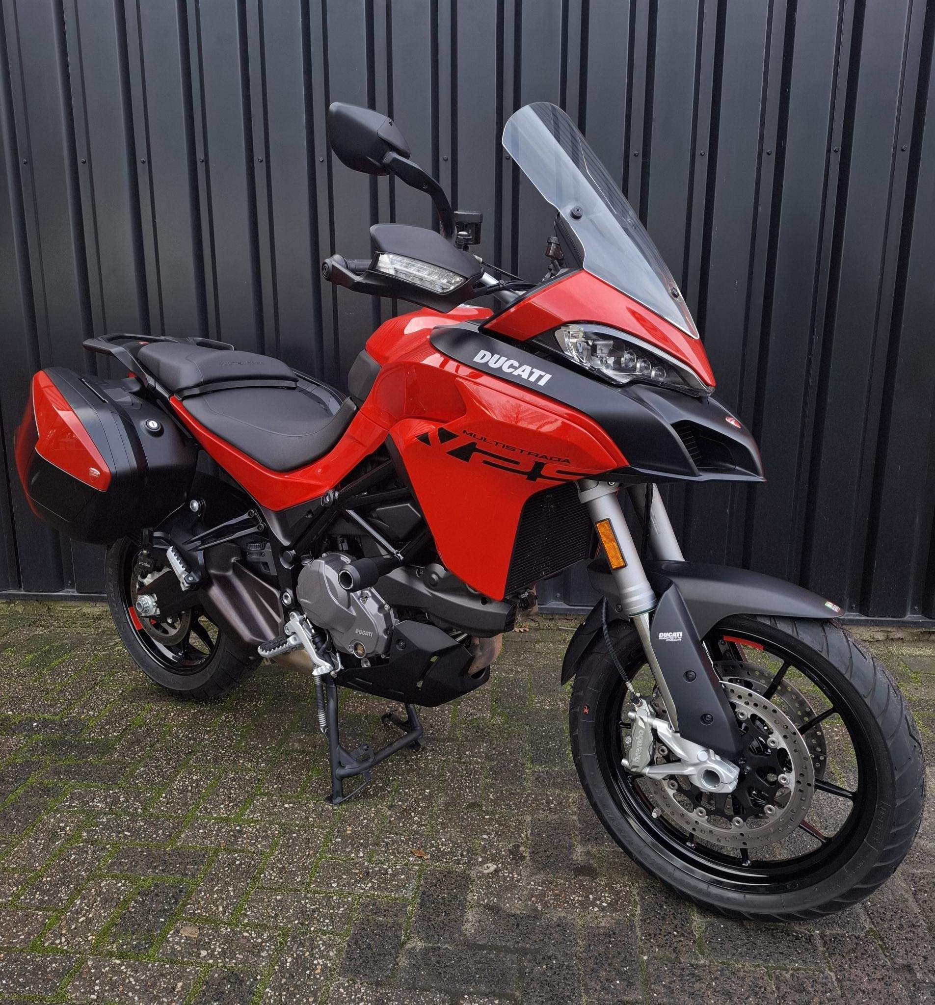 Ducati Multistrada V2 S, Motoren, Motoren | Ducati, Info@ducati.com, Ducati North Europe B.V., Maanweg 174
2516 AB  Den Haag, NL