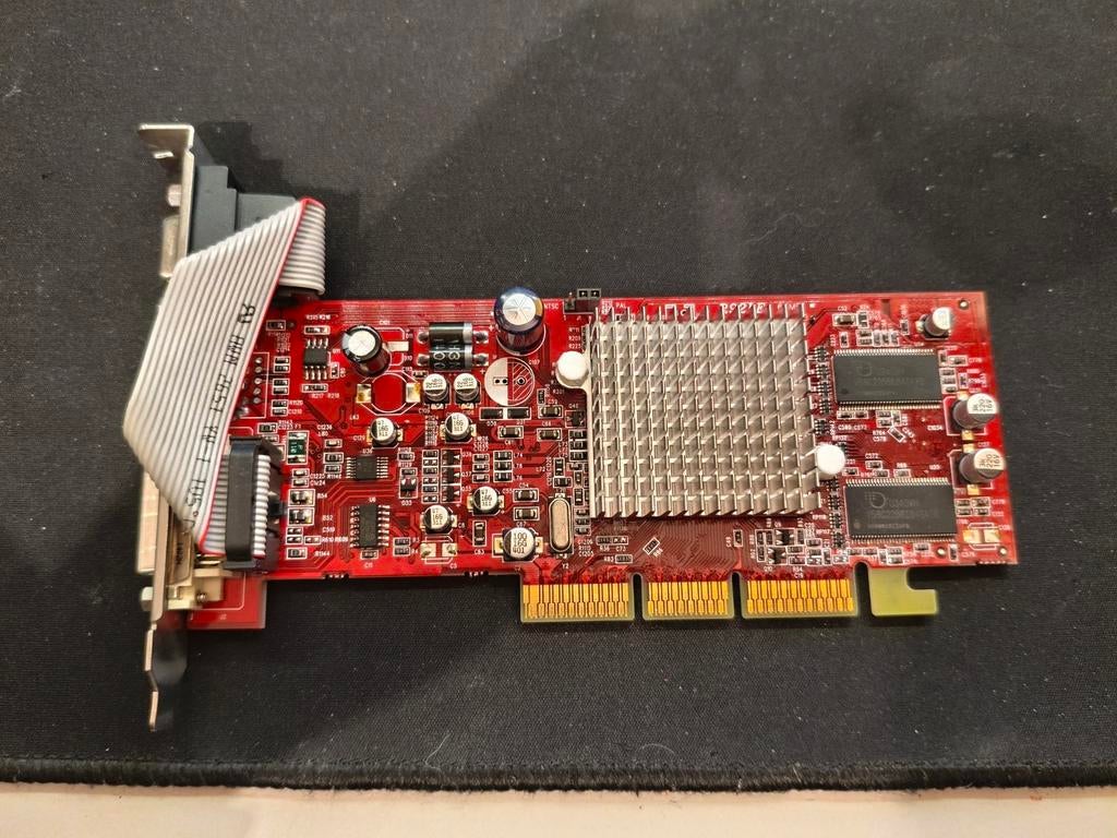 PowerColor ATI Radeon R92LE 64MB AGP Videokaart, Computers en Software, Videokaarten, Gebruikt, AMD, Overige soorten, Ophalen of Verzenden