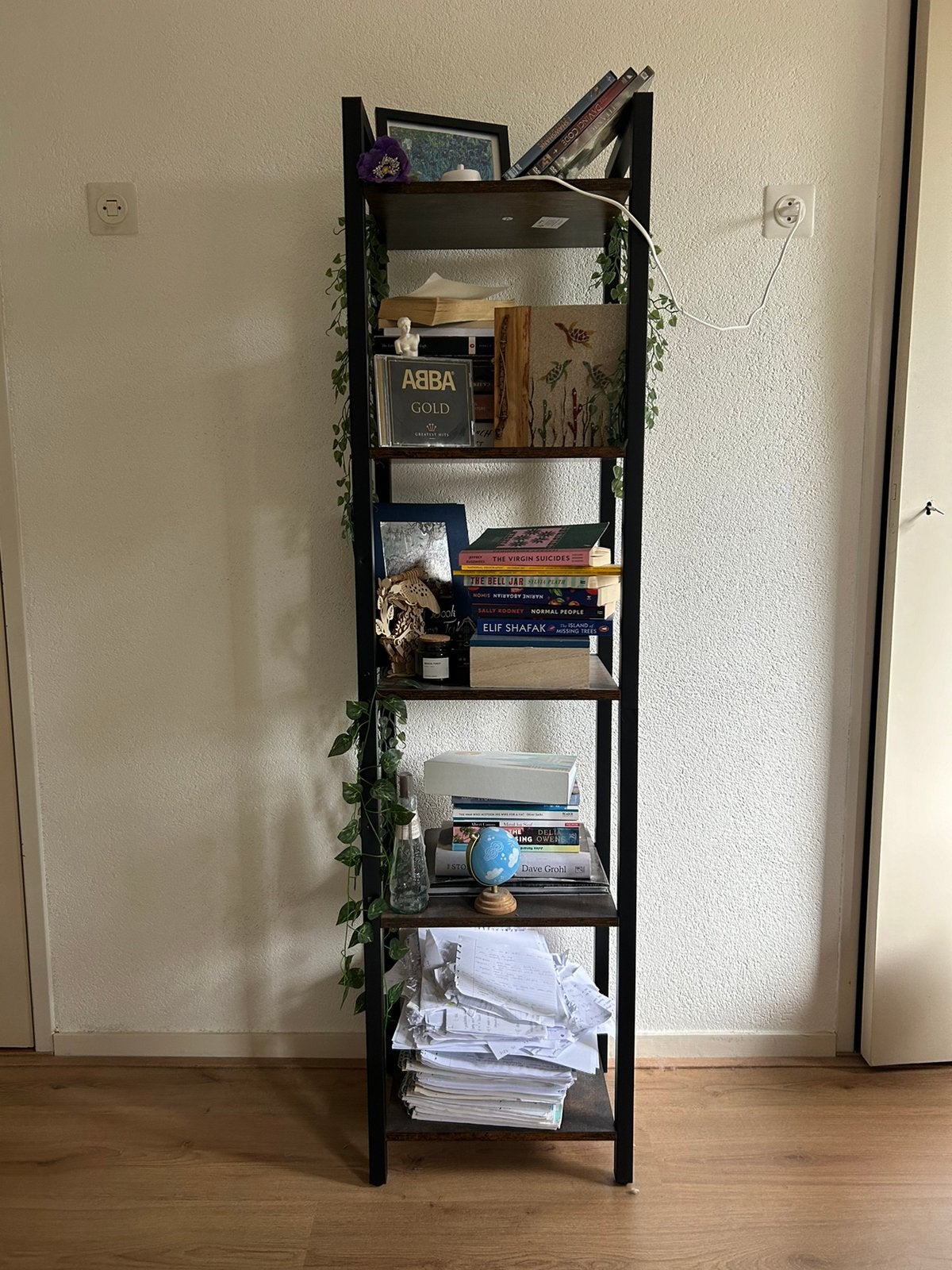 Bookshelf/ Boekenkast, Ophalen, Zo goed als nieuw