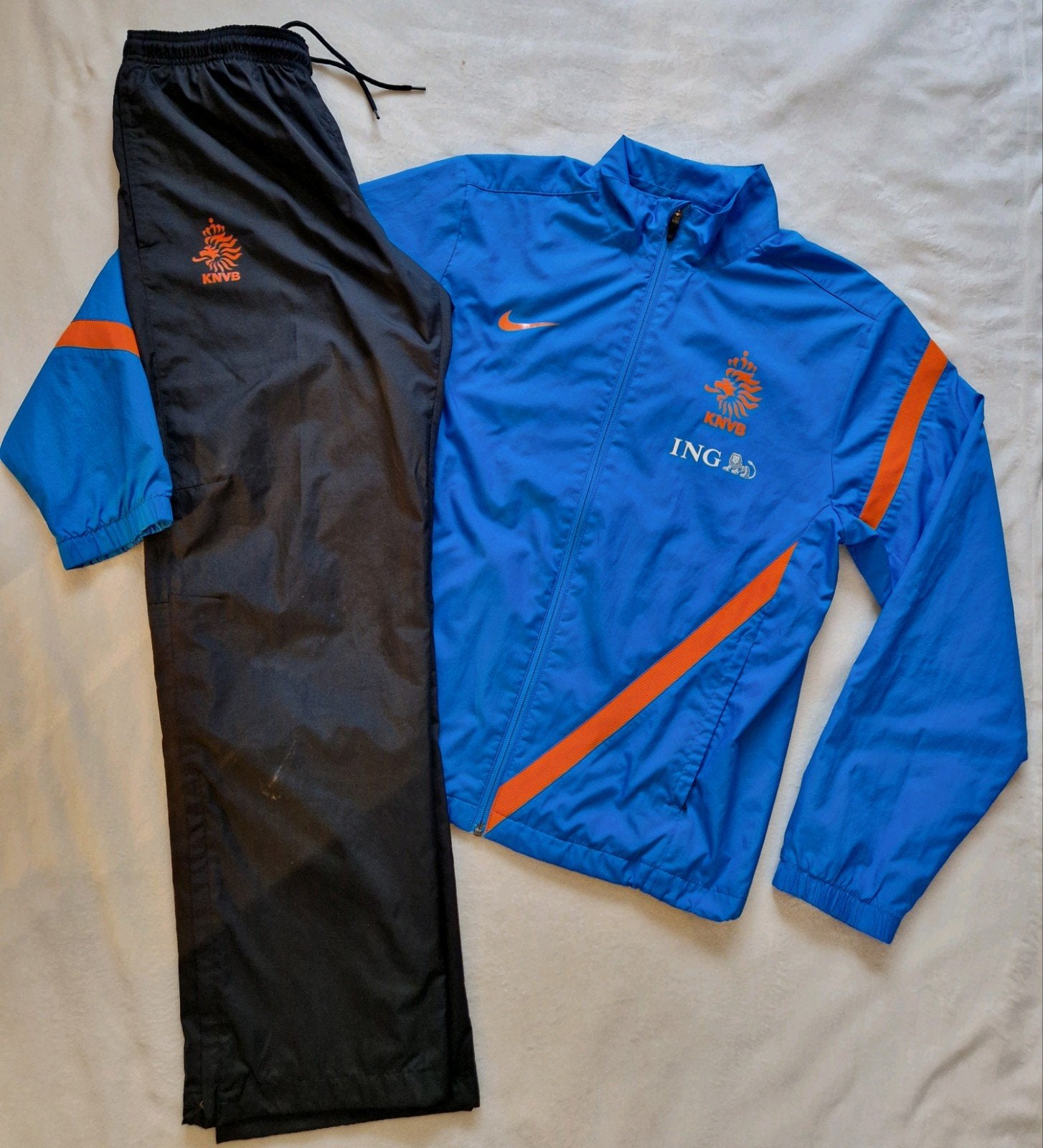 Nederlands elftal trainingspak shirt 2012 KNVB broek + jack, Maat 48/50 (M), Nike, Oranje, Ophalen of Verzenden