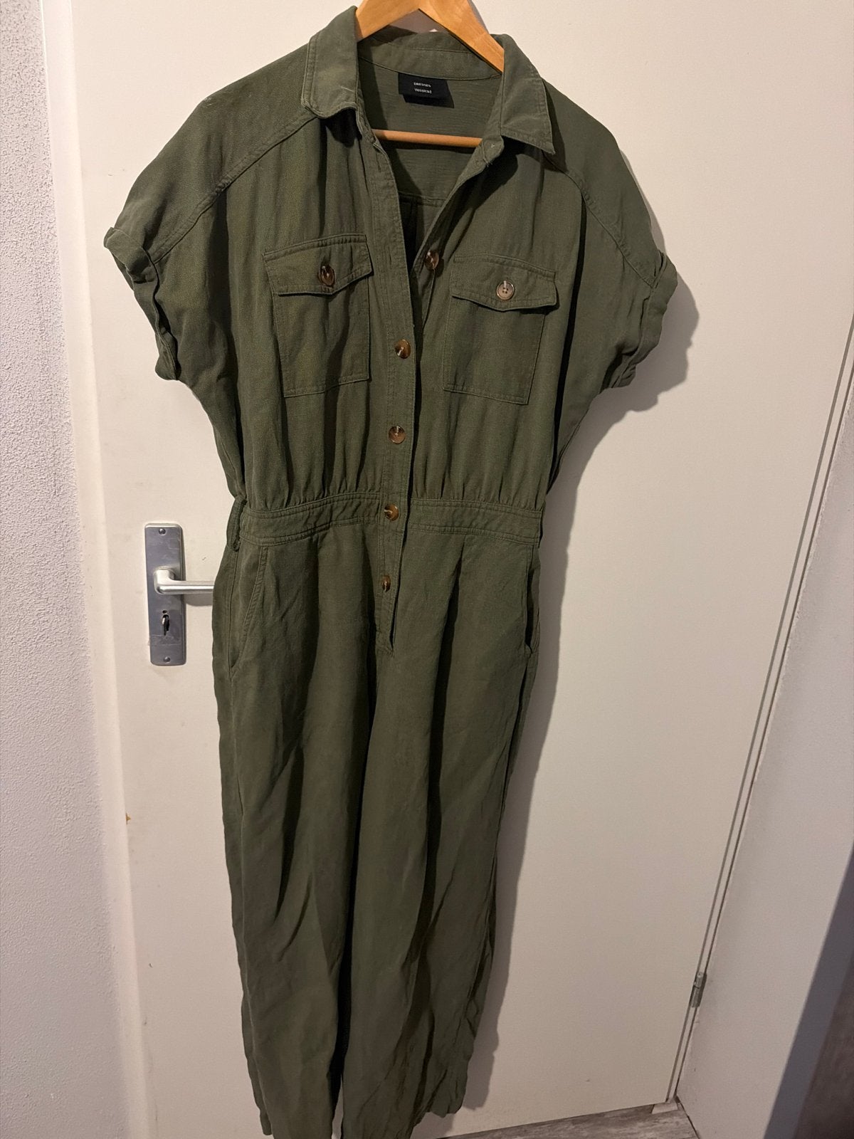 C&A Groene Jumpsuit Maat 40, Kleding | Dames, Jumpsuits, Ophalen of Verzenden, Zo goed als nieuw, Maat 38/40 (M), Groen