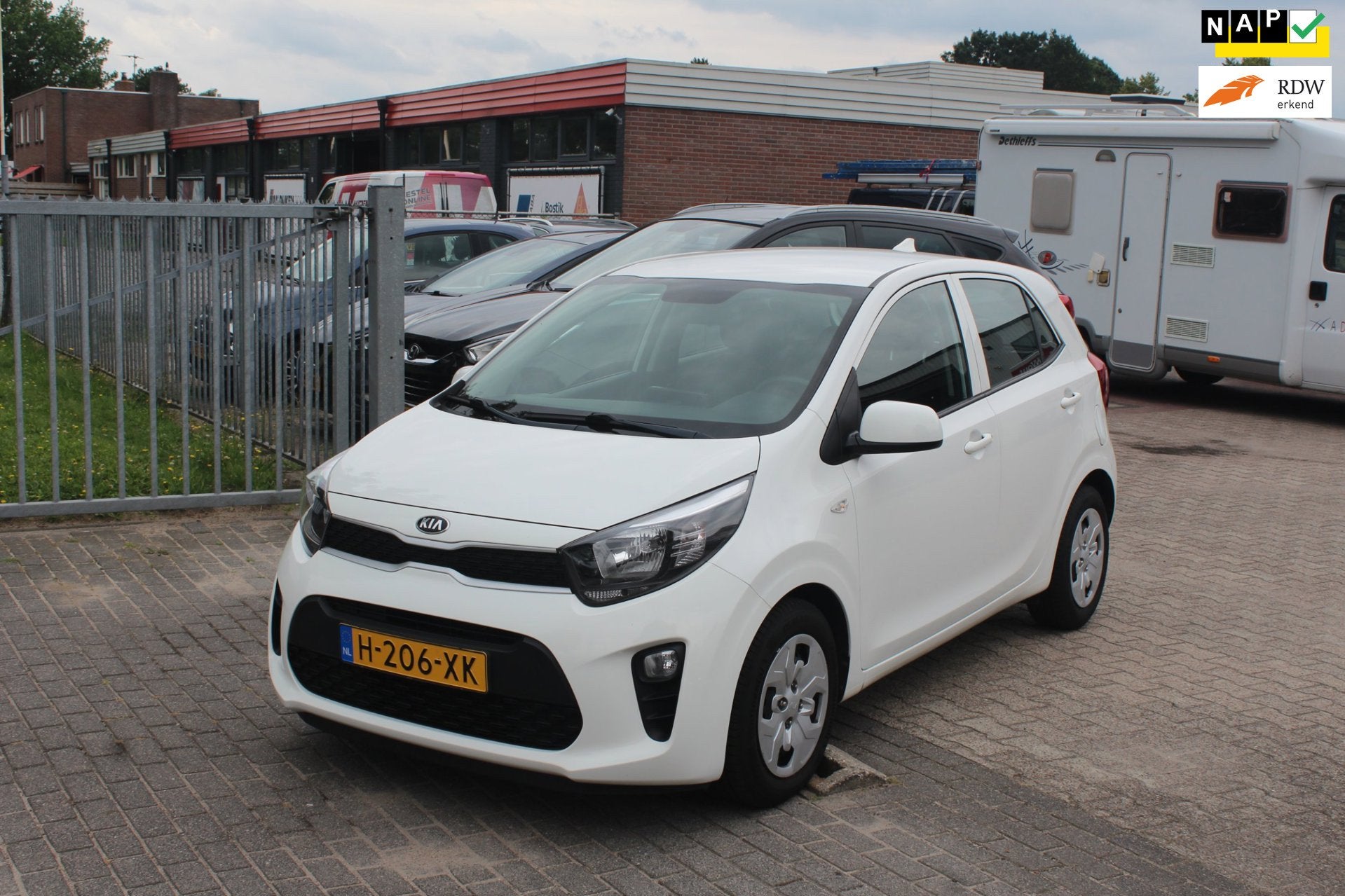 Kia Picanto 1.0 MPi ComfortPlusLine Camera, airco, Dealer onderhouden, Gebruikt, Euro 6, 4 stoelen