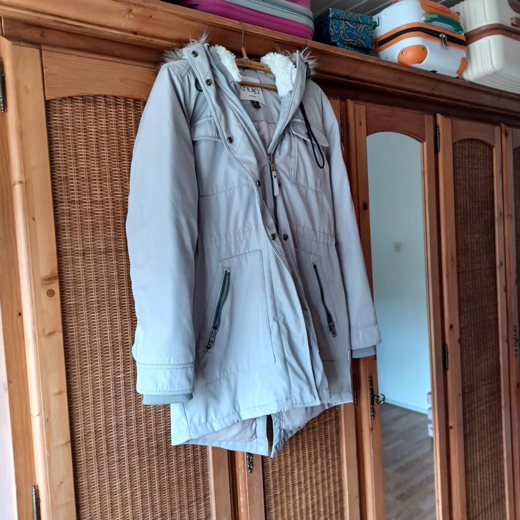 Stoere modieuze winter parka, Ophalen, Zo goed als nieuw, Zwart