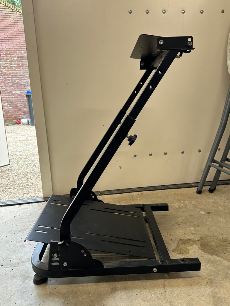 Gaming Wheel Stand - Verstelbaar en Stevig, Ophalen, Gebruikt