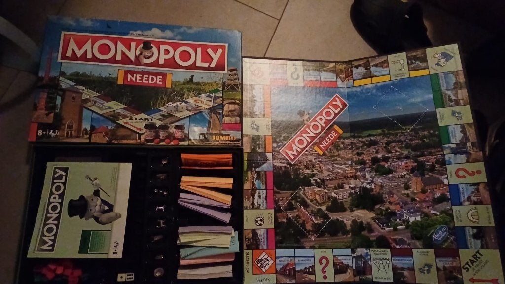 bordspel nieuw Monopoly Neede Monopolie limited, Ophalen of Verzenden, Nieuw, Monopoly