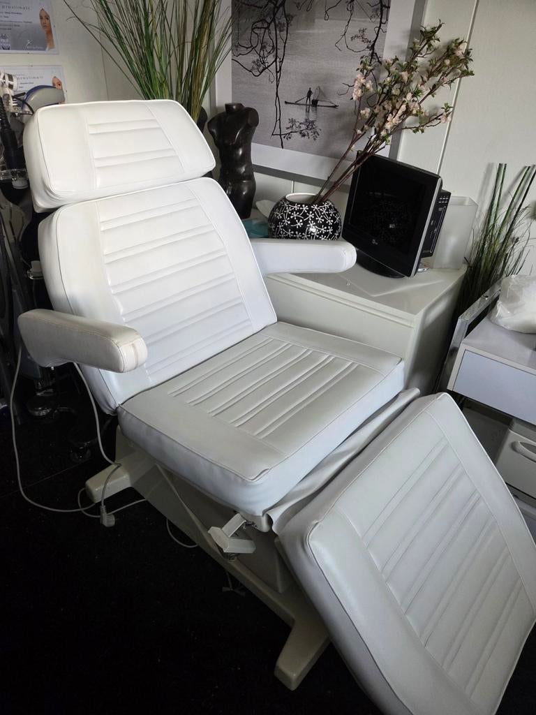 Pedicure/schoonheidsspecialist behandelstoel, Ophalen, Zo goed als nieuw, Overige typen