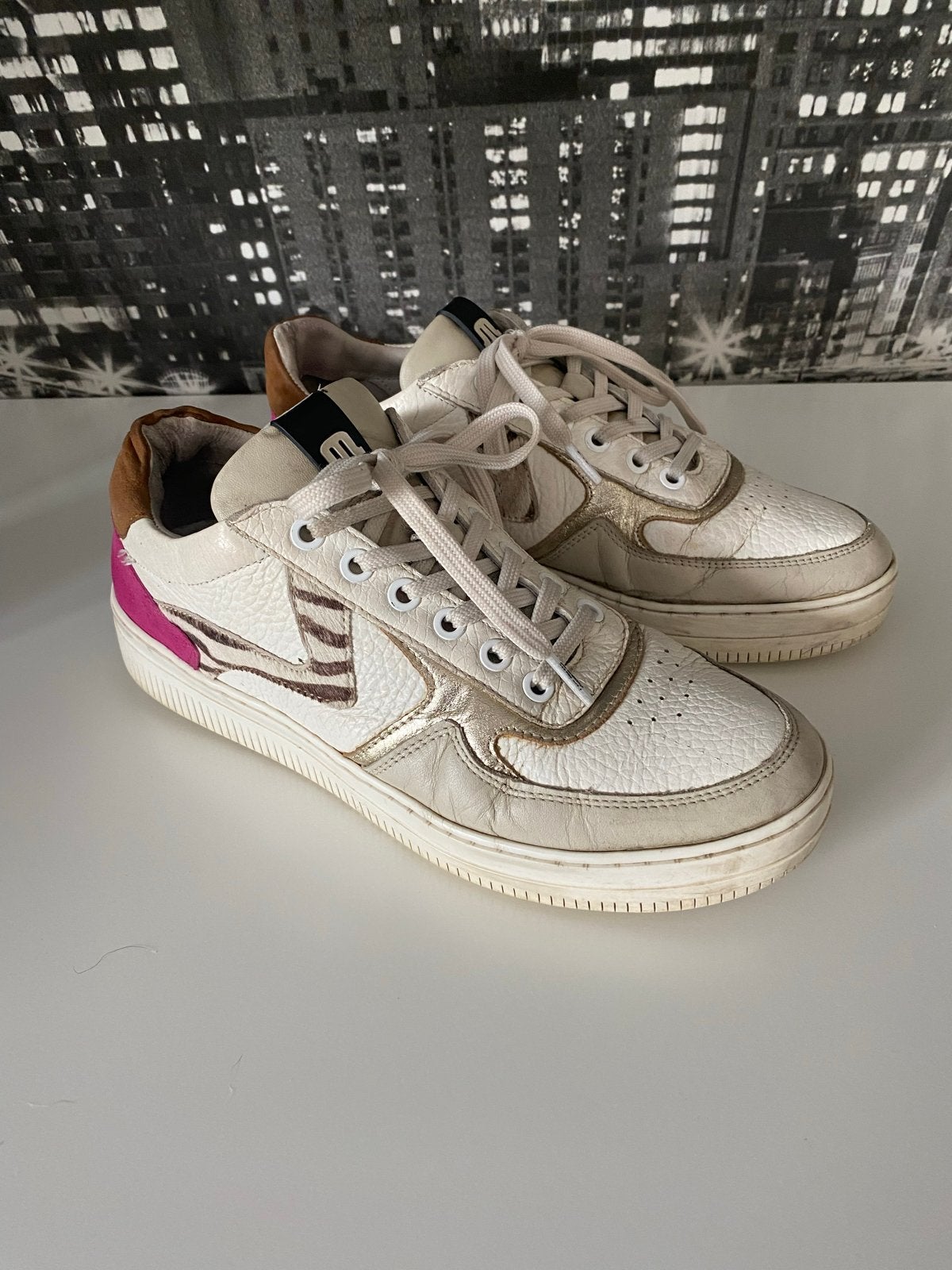 Maruti sneakers 39, Kleding | Dames, Schoenen, Ophalen of Verzenden, Gedragen, Wit, Sneakers of Gympen