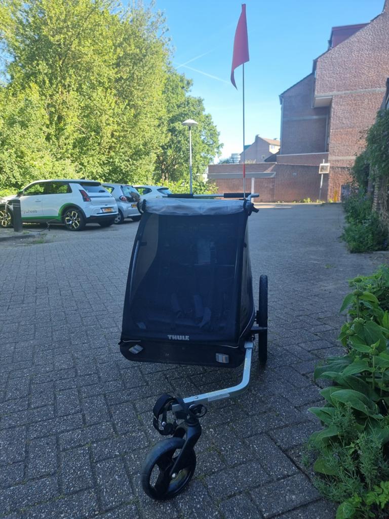 Thule Coaster XT Fietskar & Wandelwagen - Zwart, Ophalen, Gebruikt, Opvouwbaar, 40 tot 60 kg