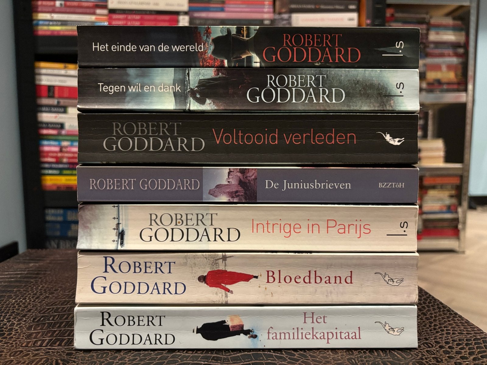 Robert Goddard Boeken Collectie - 7 Thrillers, Ophalen of Verzenden, Gelezen