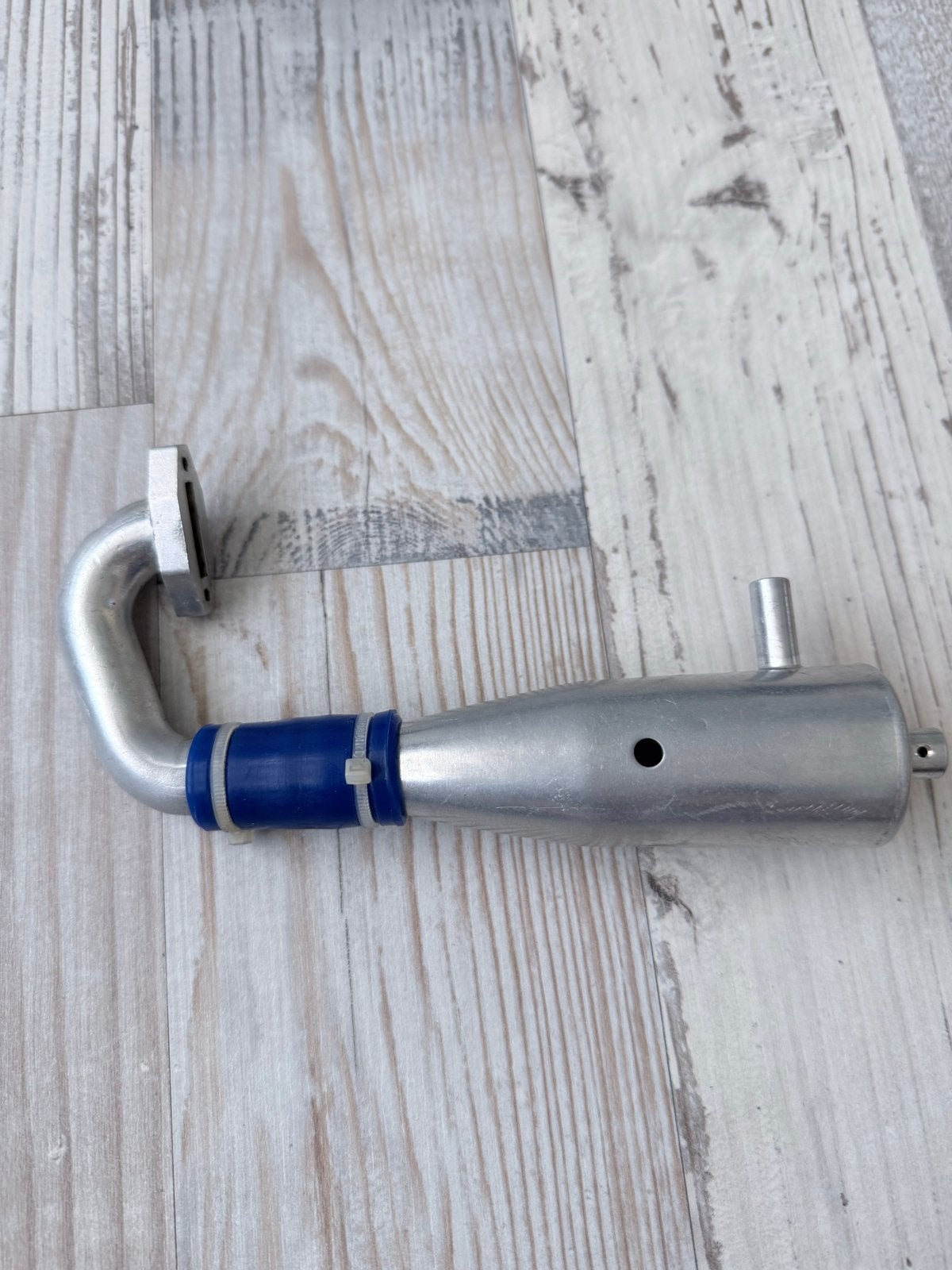 Uitlaat voor RC auto 1:10 nitro, Gebruikt, Ophalen of Verzenden, Schaal 1:10, Onderdeel