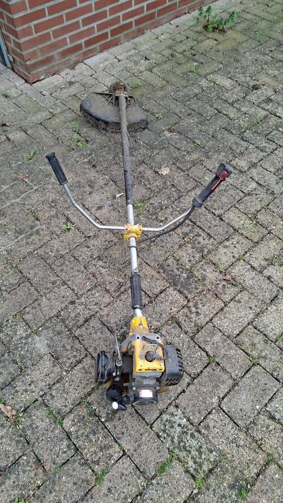 Bosmaaier, Ophalen, Gebruikt, Benzine