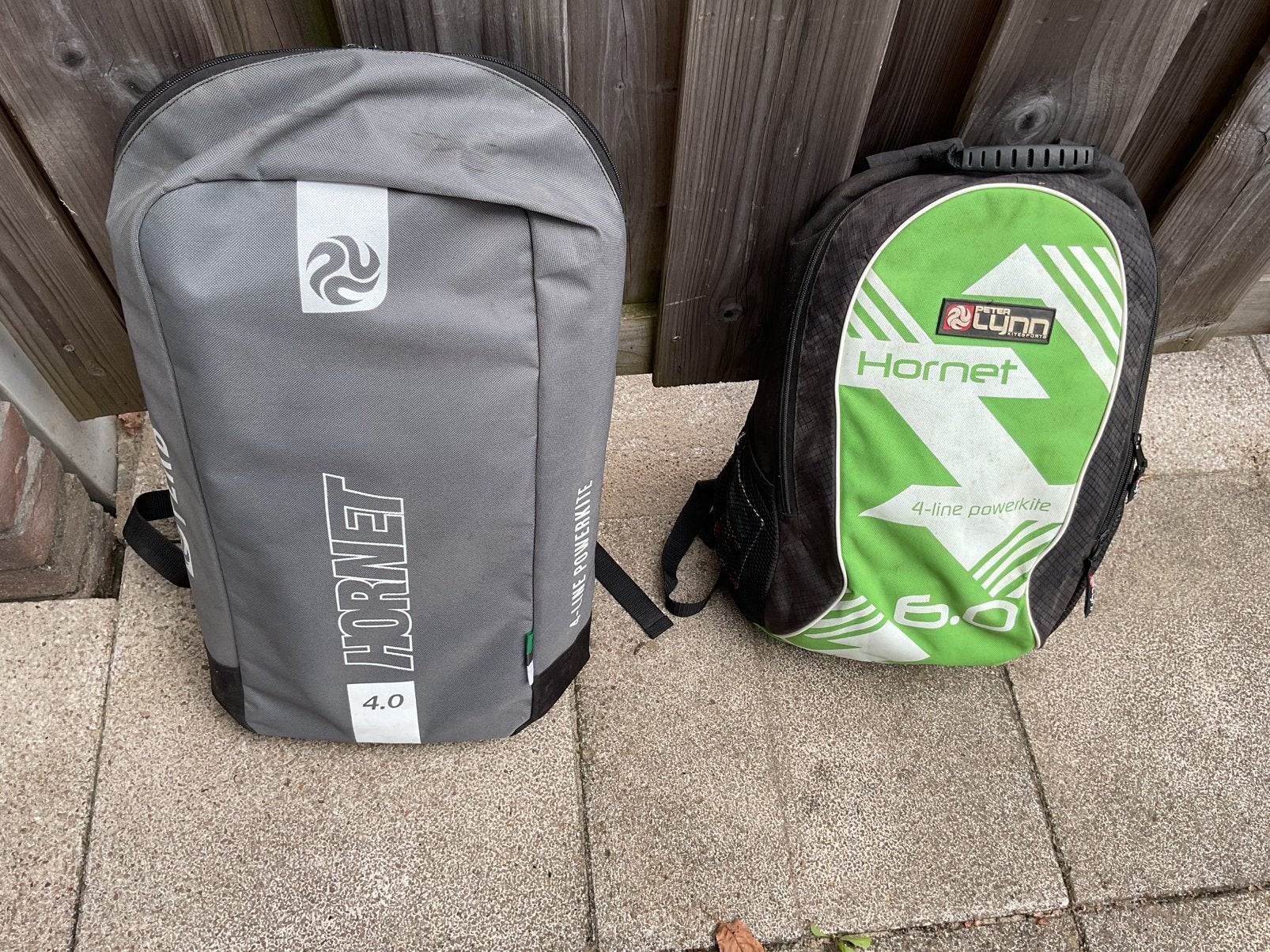 Peter Lynn Hornet 4.0 en 6.0 matras powerkite met bar, Ophalen of Verzenden, Vierlijns, Vlieger