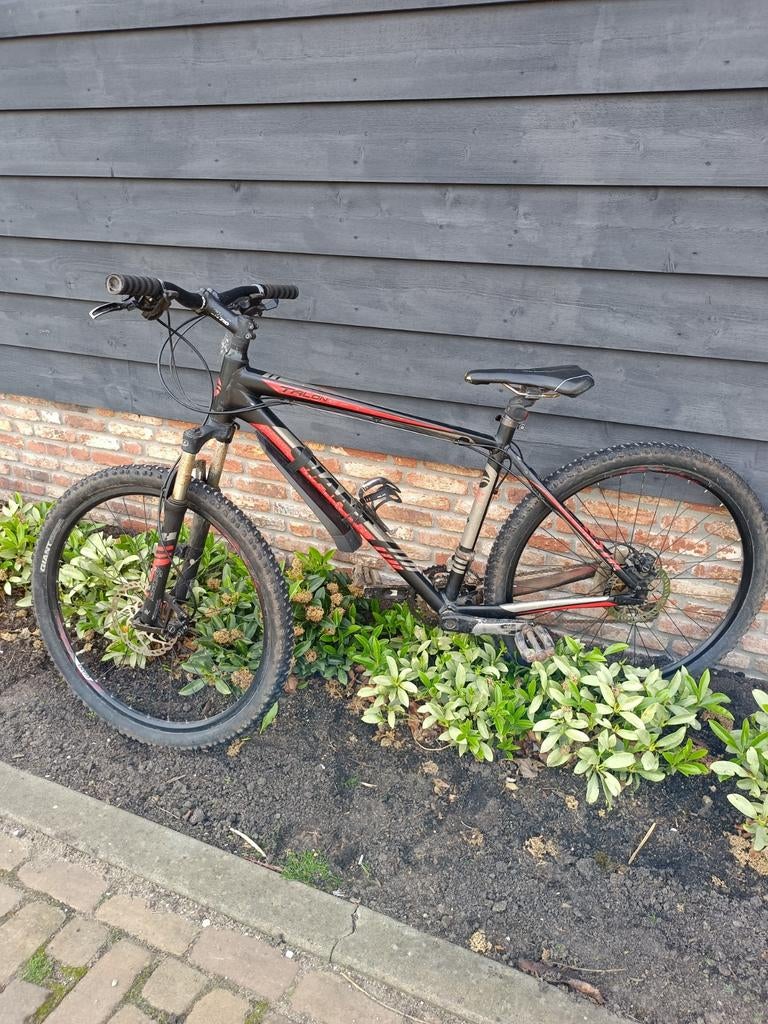 Giant Talon 27.5 inch Mountainbike - 27 versnellingen, Fietsen en Brommers, Ophalen, Gebruikt, 57 cm of meer, Hardtail
